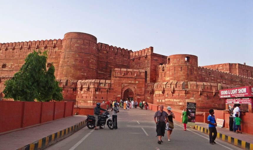 Agra Travel Guide: How to Experience the Taj Mahal Without Letting It Become Just a Photo